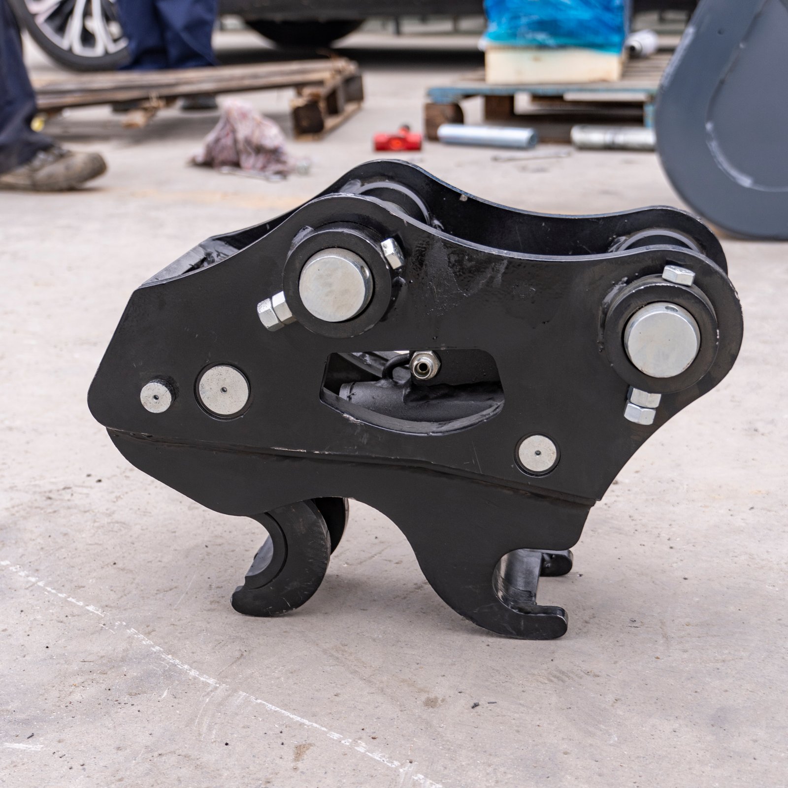 Hydraulic Quick Coupler | TYPHON KUVUO 4.0 Excavator Quick Hitch Attachment – image 4